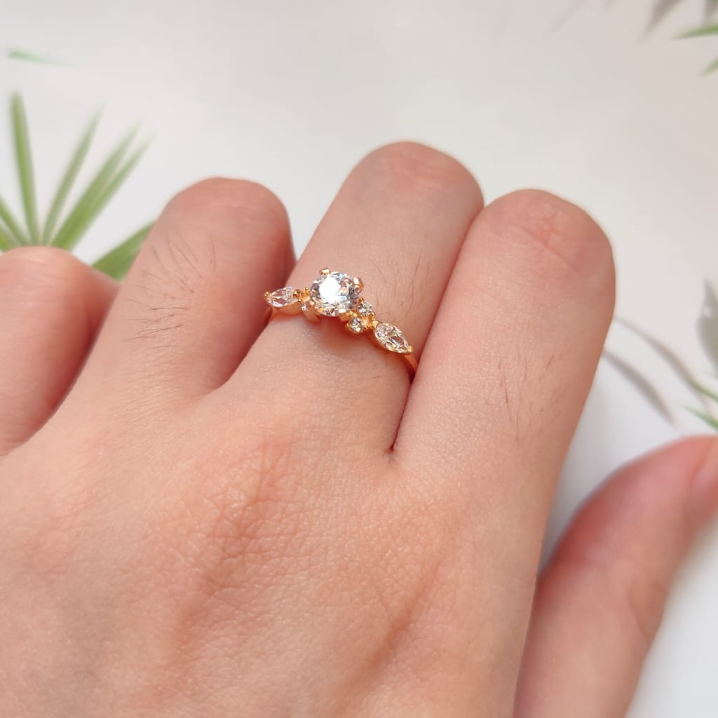 Cincin Permata soliter fashion mata cincin emas asli wanita dewasa 8 karat