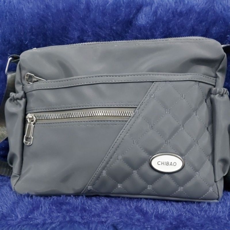 Tas Wanita Selempang Chibao abu-abu