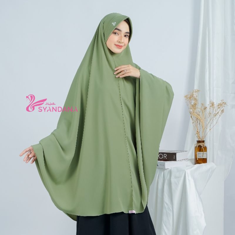 HIJAB SYANDANA GAMIS SYARI DAN HIJAB SYARI WARNA MATCHA MIRIP SAGE