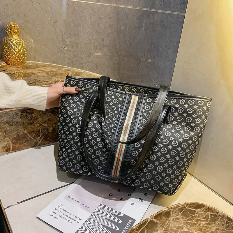 ( 2PC 1KG ) GTBI998881647 New Arrival 2023 !!!  Tas Selempang  Tas Wanita Import  Premium Terbaru