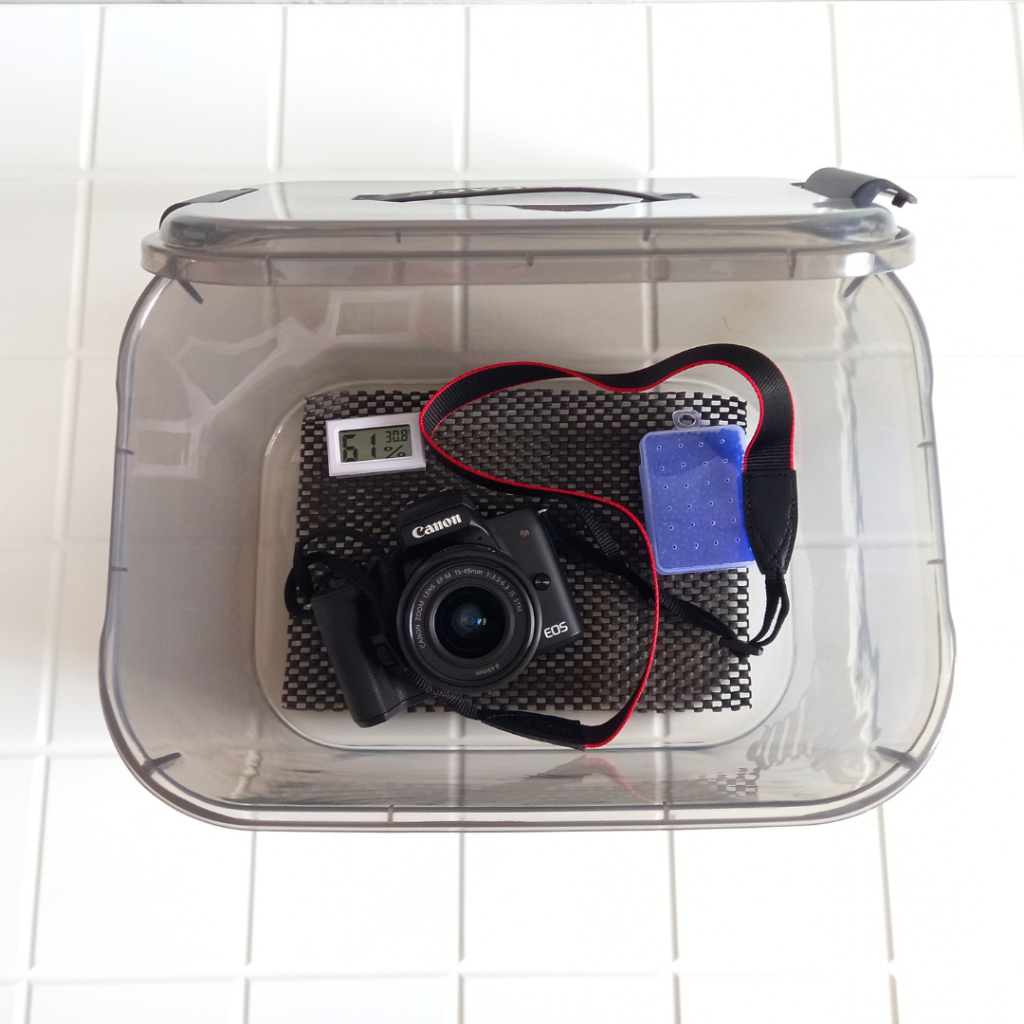 Fotology Dry box kamera tempat penyimpanan kamera dan lensa portable kita silica gel dan thermohygrometer