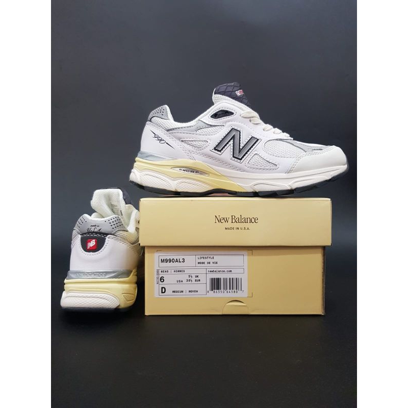 sepatu New Balance 990 V3 made in USA