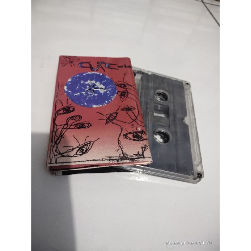kaset pita the cure / wish