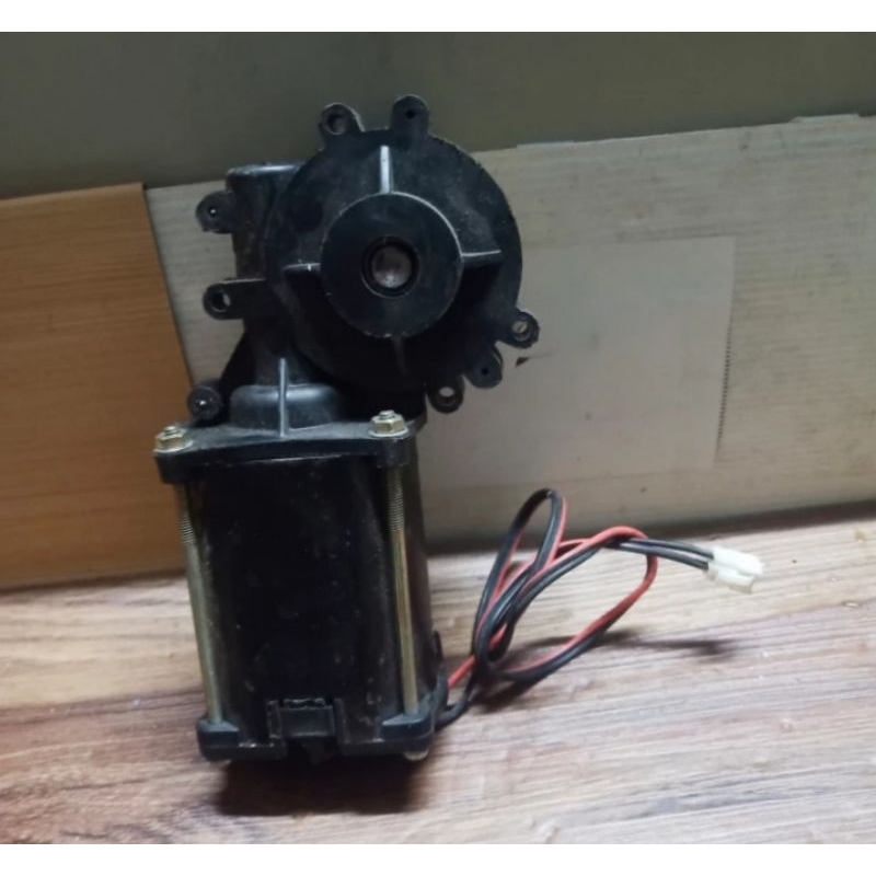 DC motor gearbox 24V - 120rpm