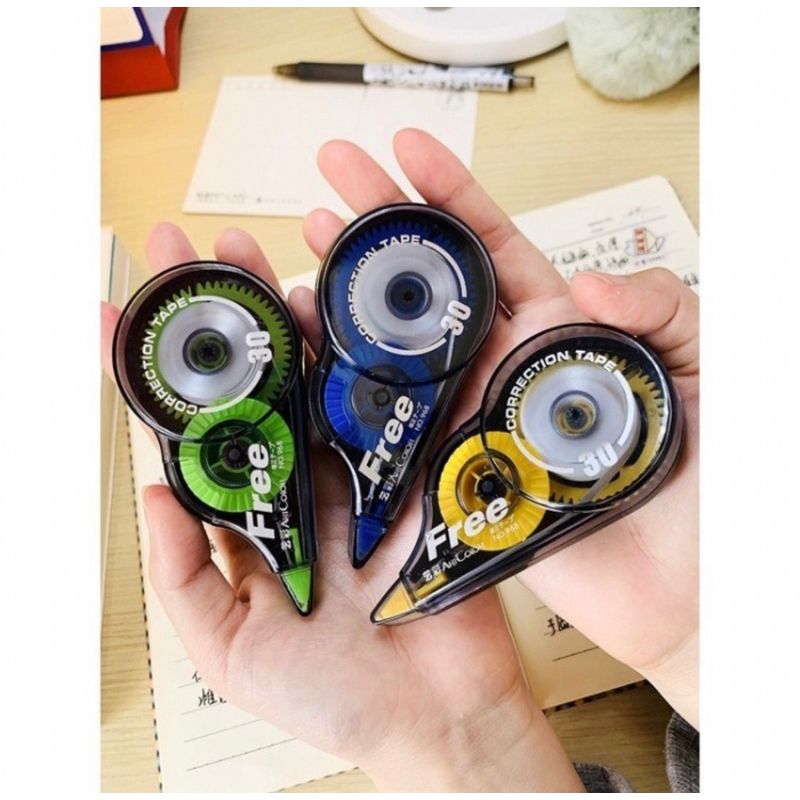 

Tip-X kertas dengan macam-macam model -Mudah digunakan Tipe X Roll Correction Tape Kertas Roll - Tipe X Kering - Tipe X Roll -Panjang Tip-X ada yang 90m & 36m -Lebar 5mm