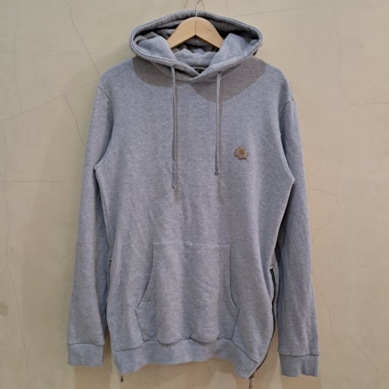 Hoodie Balmain Paris motif bordir bahan babyteri