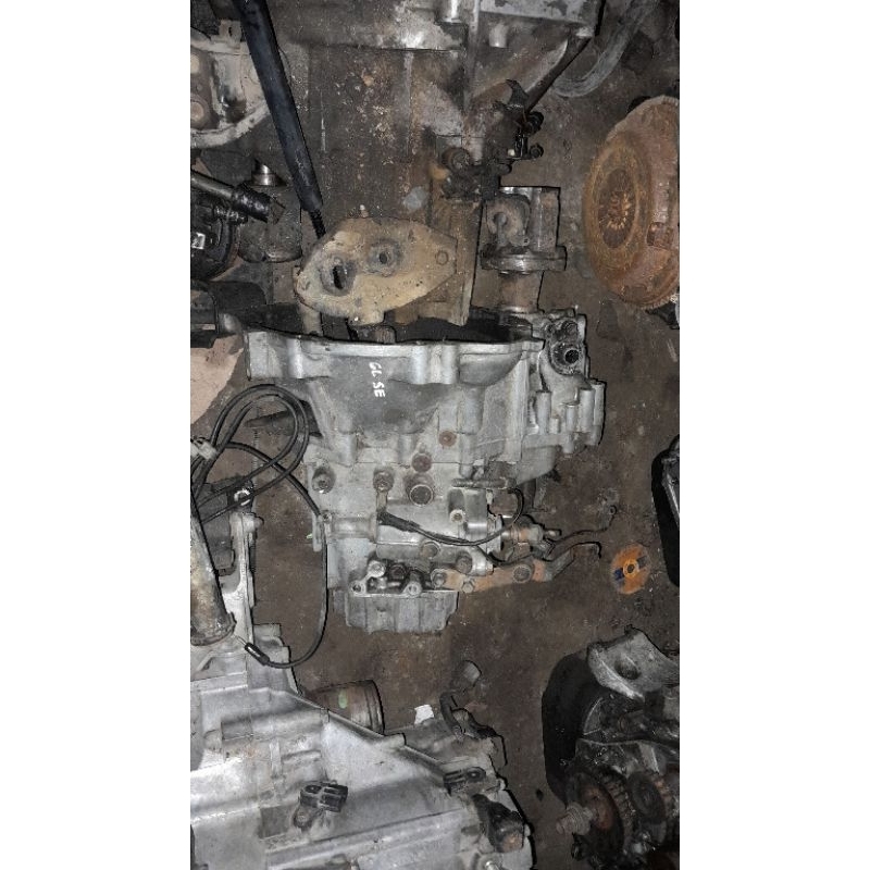 gearbox transmisi toyota corolla se gl twincam 1.3