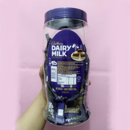 

2Xbtygneal Sakha Snack ) Stok Cadbury Dairy Milk Toples 405 Gr / Coklat Cadburry Mini