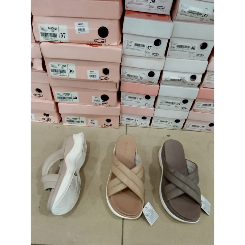 SANDAL SELOP SLIDE GENNY