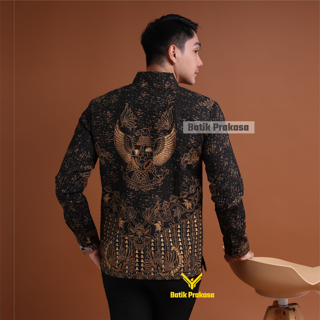 Kemeja Batik Prakasa Motif Garudo Pancasila Slimfit Lengan Panjang Batik Solo