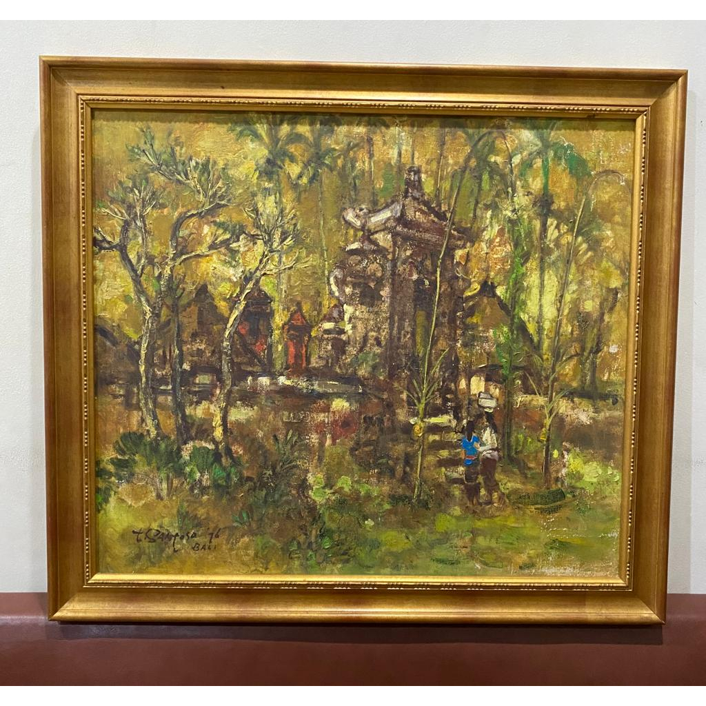 LUKISAN MINYAK (OIL) TIMBUL PURA BALI T SANTOSO 1976 BAHAN KANVAS 59X68 cm