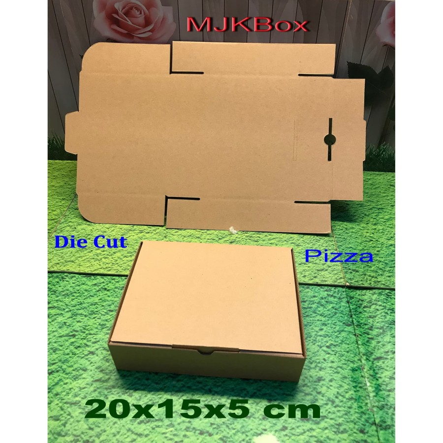 

kardus karton box uk. 20x15x5 cm....model Pizza...baru polos