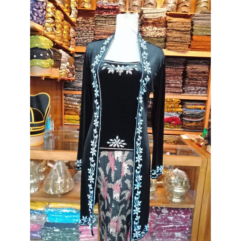 Kebaya kutubaru bludru permata panjang/kebaya tunik