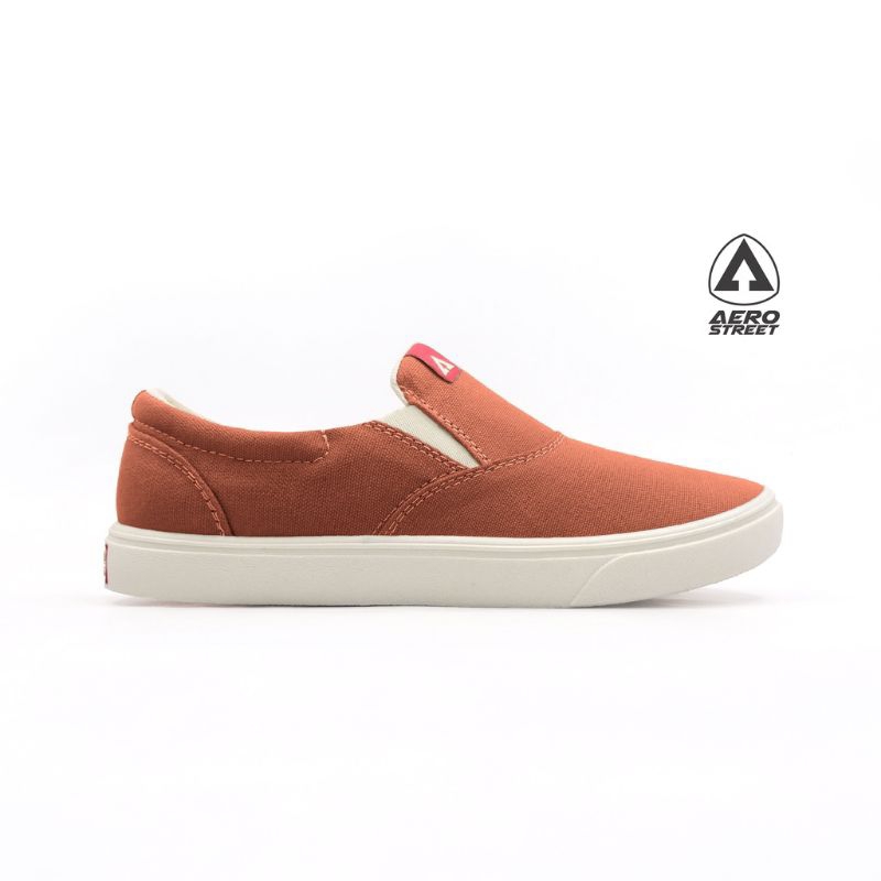Aerostreet 37 - 44 Comfy Merah Bata - Sepatu Slip On Pria Wanita