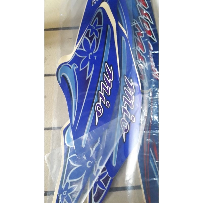 stiker body mio smile biru telur asin