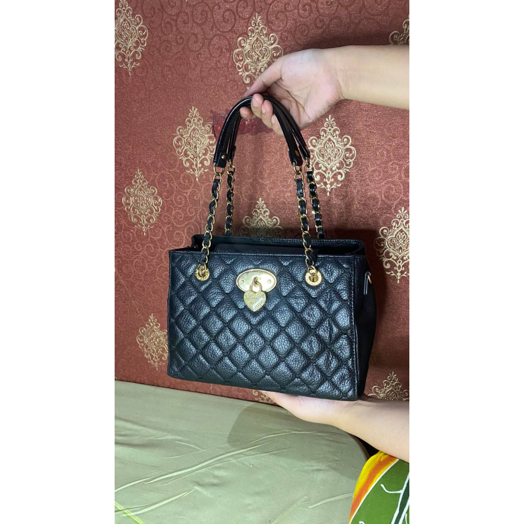 (PRELOVED) Lovcat Hand Bag Shoulder Bag Hitam