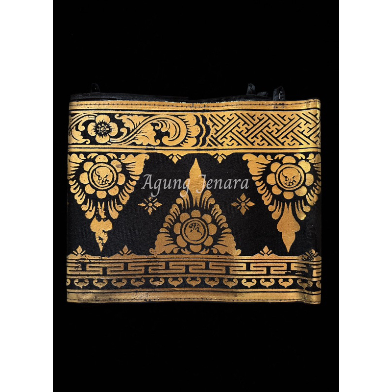 IDER-IDER PRADA BALI