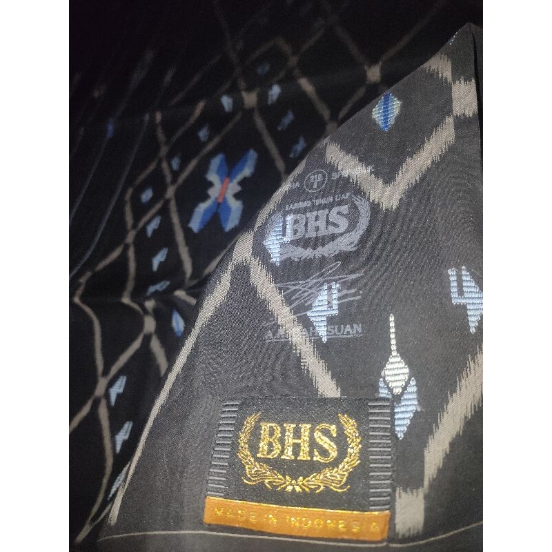 SARUNG BHS SKI FULL SUTRA GOLD SECOND  SUPER LANGKAH & TERMURAH (SOLD)