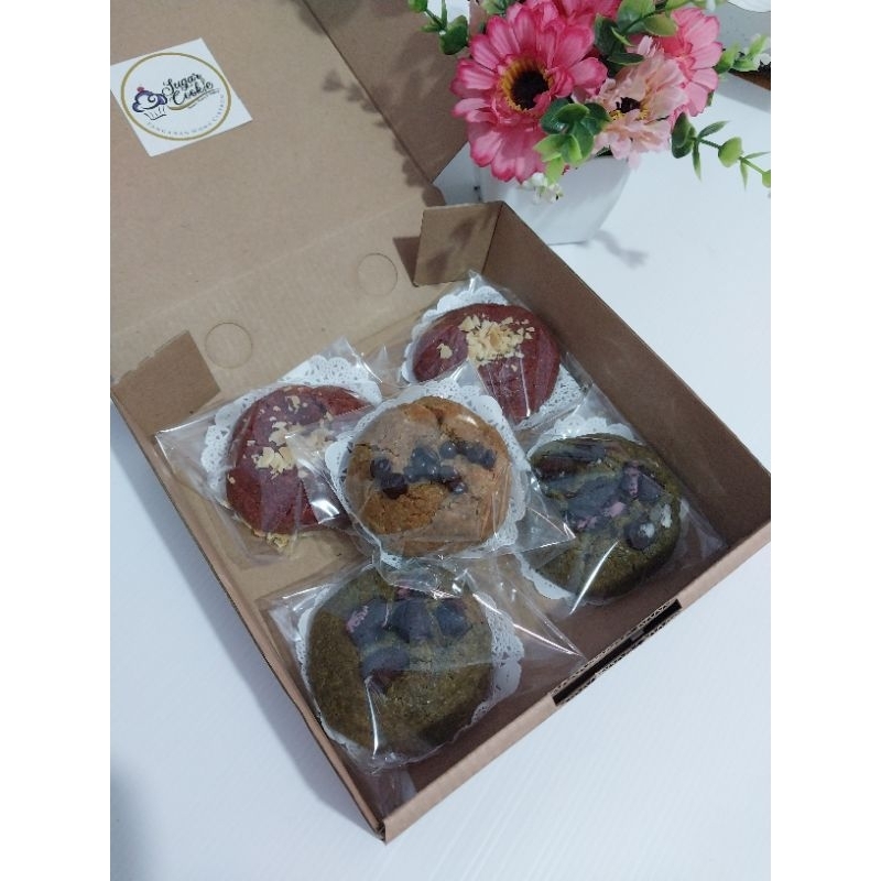 

Hampers Box SOFT COOKIES free pita dan kartu ucapan (box of happines, birthday gift,hampers)