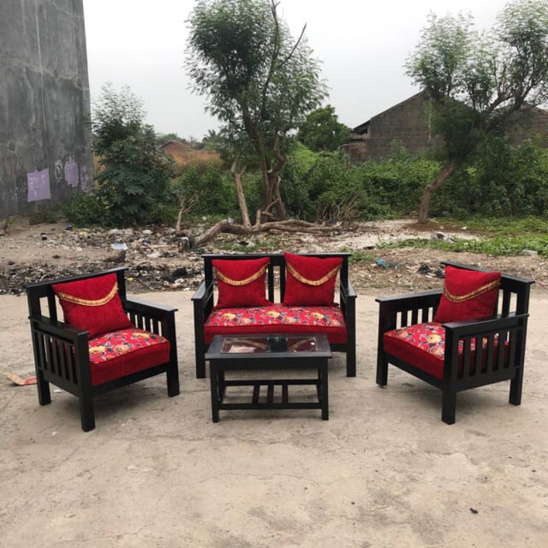 KURSI TAMU SOFA TAMU KURSI TERAS. SOFA MINIMALIS KURSI MINIMALIS KURSI MURAH SOFA MURAH KURSI RUANG 