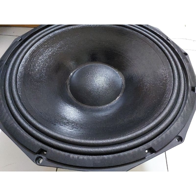 Speaker Subwoofer 18 inch BOB 18PDP 2800 Watt BOB 18 PDP