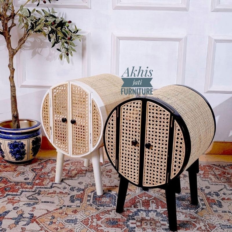 Lemari cabinet lingkar kecil /  lemari hias / lemari samping tempat tidur kayu jati solid jepara