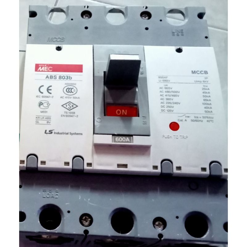 MCCB ( Breaker ) 600amper