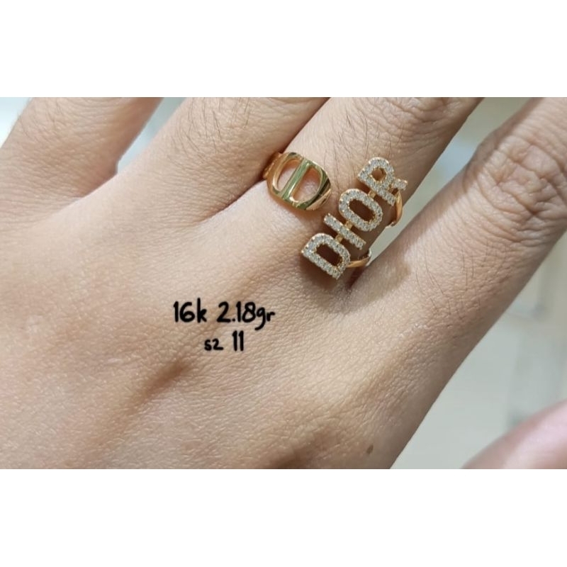 Cincin emas 70 CD dior