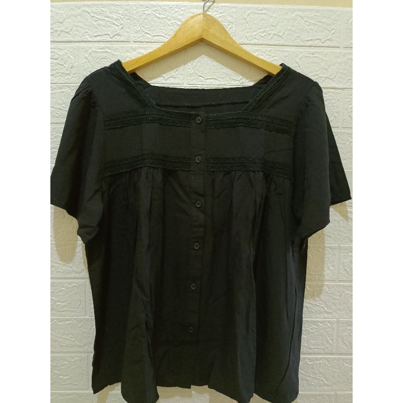 Blouse Hitam Polos