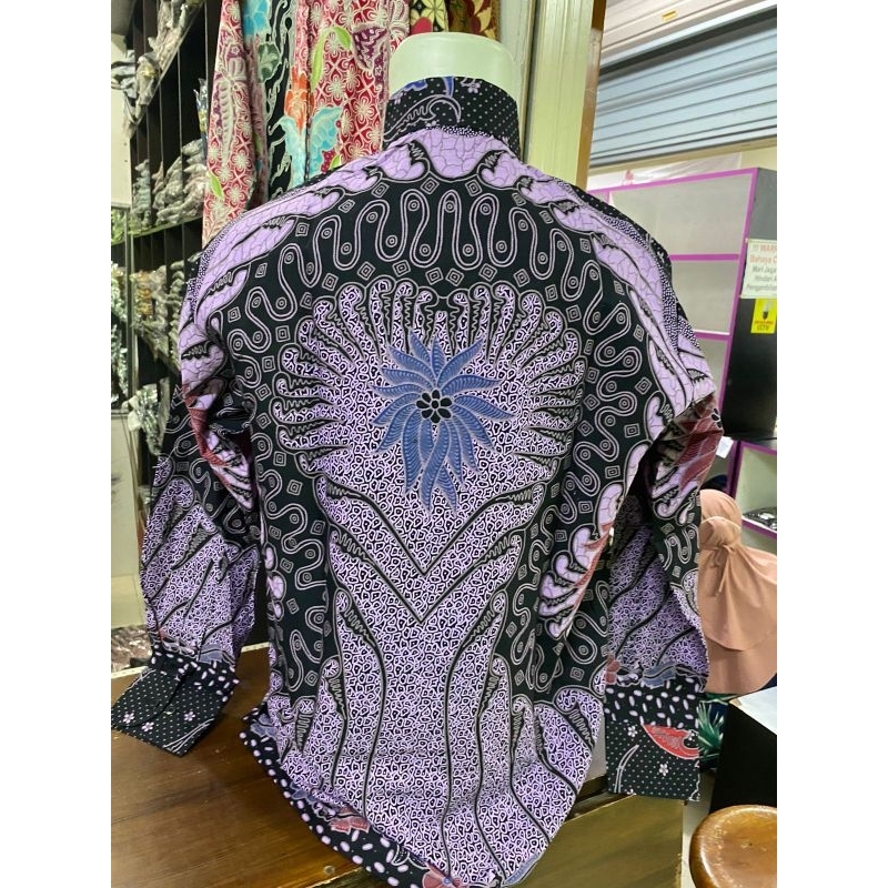 Kemeja Batik Pria Lengan Panjang Motif Violet Ungu Lapis Furing Bahan Katun Halus Premium