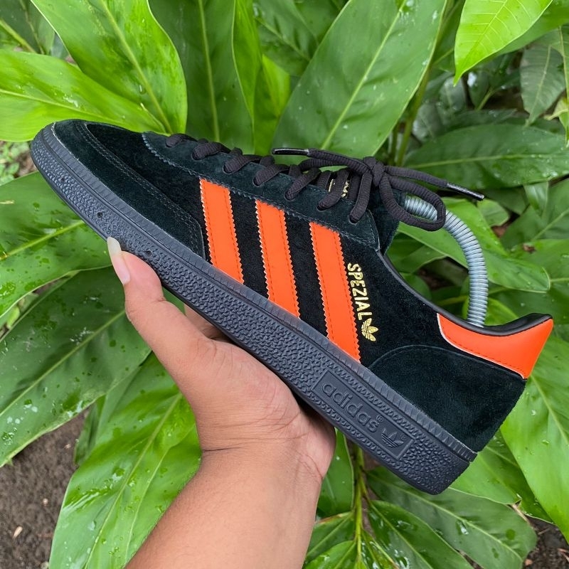 ADIDAS SPEZIAL HANDBALL BLACK/OREN ORIGINALS