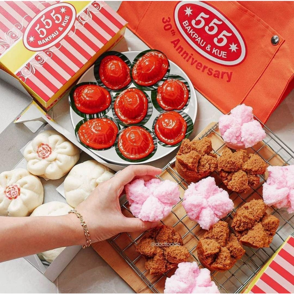 

Bakpau Kue 555 - Kue Mangkok Kue Ku Bakpau Kwicang