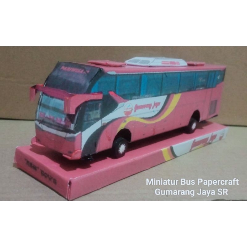 Miniatur Bus Gumarang Jaya SR