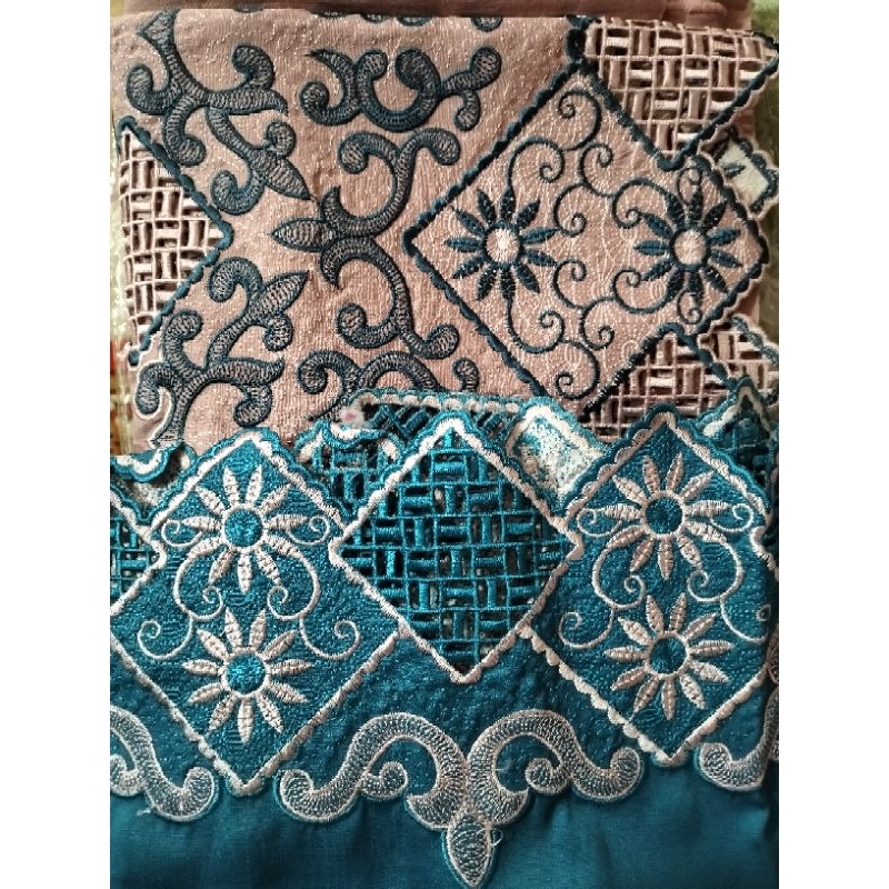 Kain Bahan Baju Kurung Bordiran Sumatera Barat