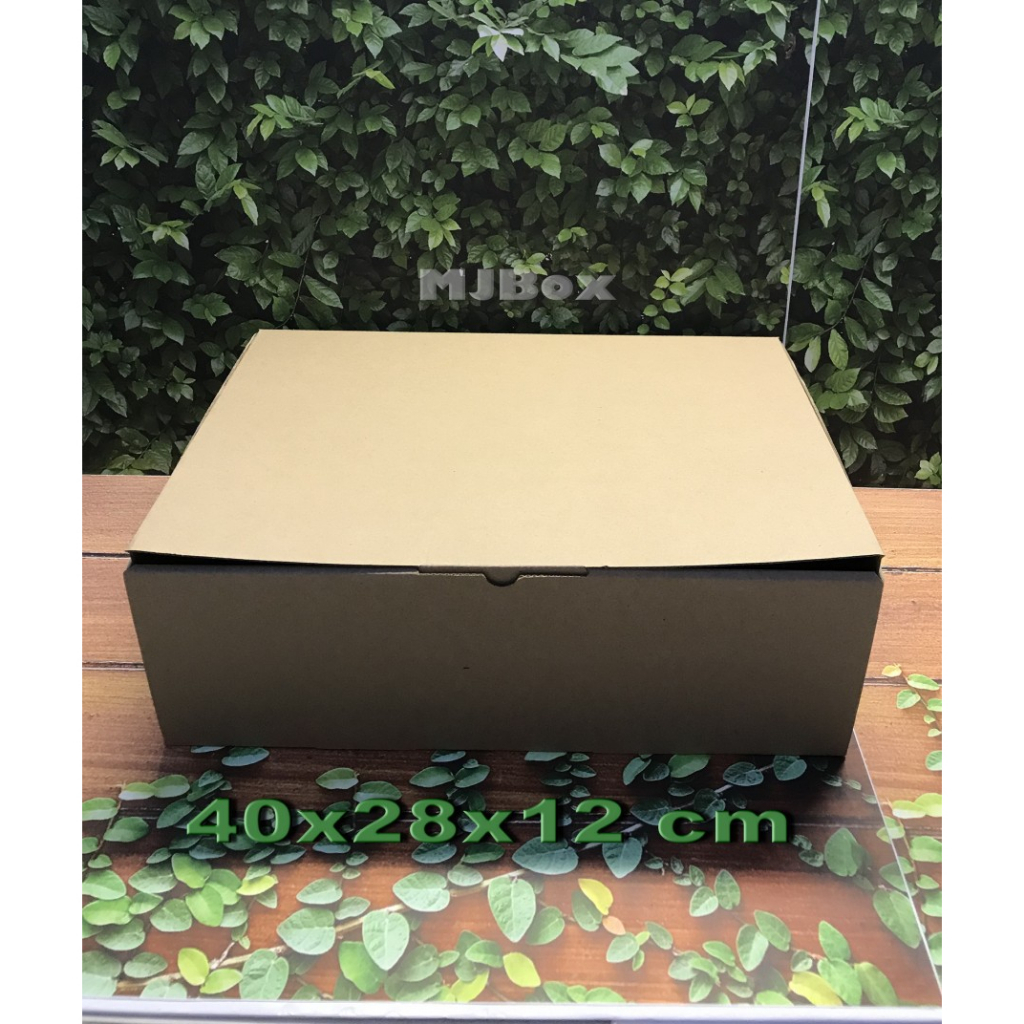 

Kardus karton uk. 40x28x12 cm...die cut box kotak Souvenir -dll