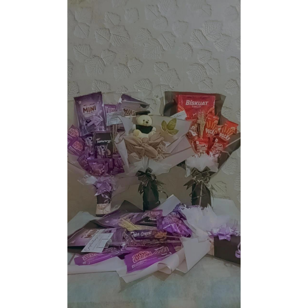 

Buket Snack Hadiah/Buket Wisuda/Buket Ulang Tahun