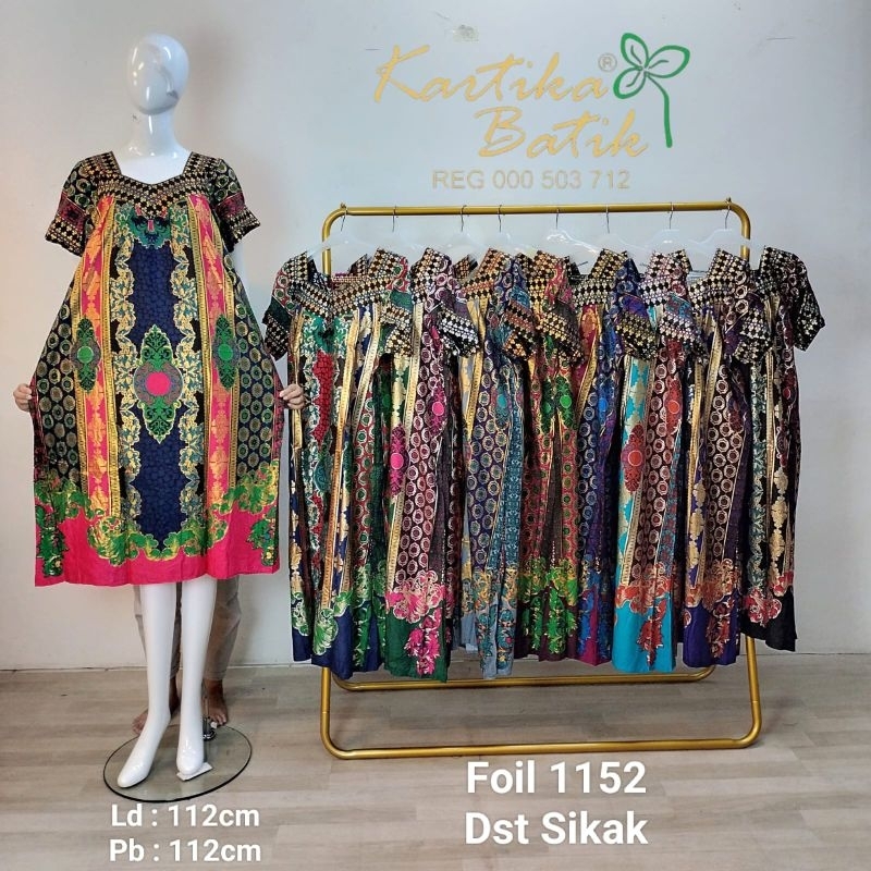 DASTER SIKAK PRADA/ FOIL / JODHA  KARTIKA BATIK