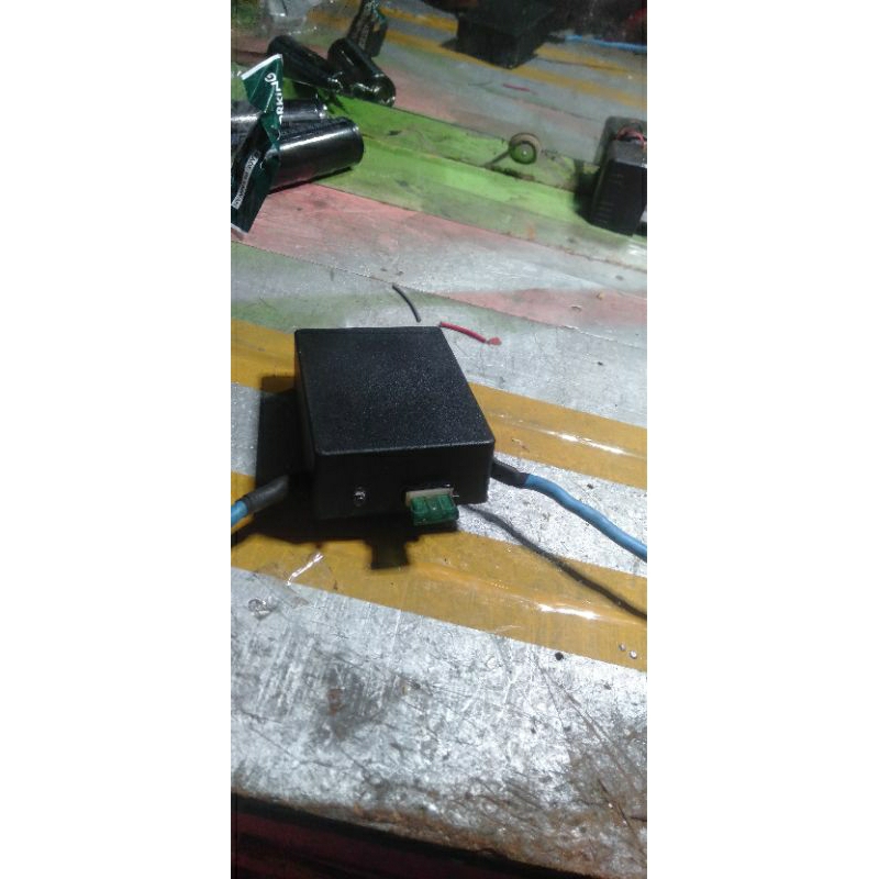 volt stabilizer mobil rakitan