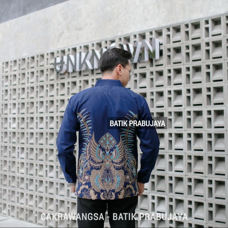 CAKRAWANGSA Kemeja Batik Pria Lengan Panjang Modern Premium Full Furing Katun Halus Biru Navy