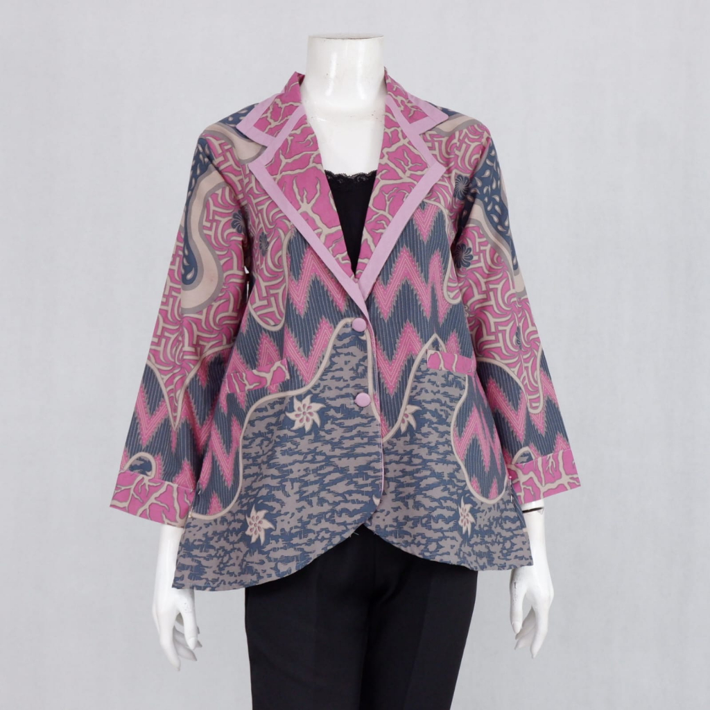 Blezer Batik Modern Hemas Sagita | Outfit Ngantor Resmi