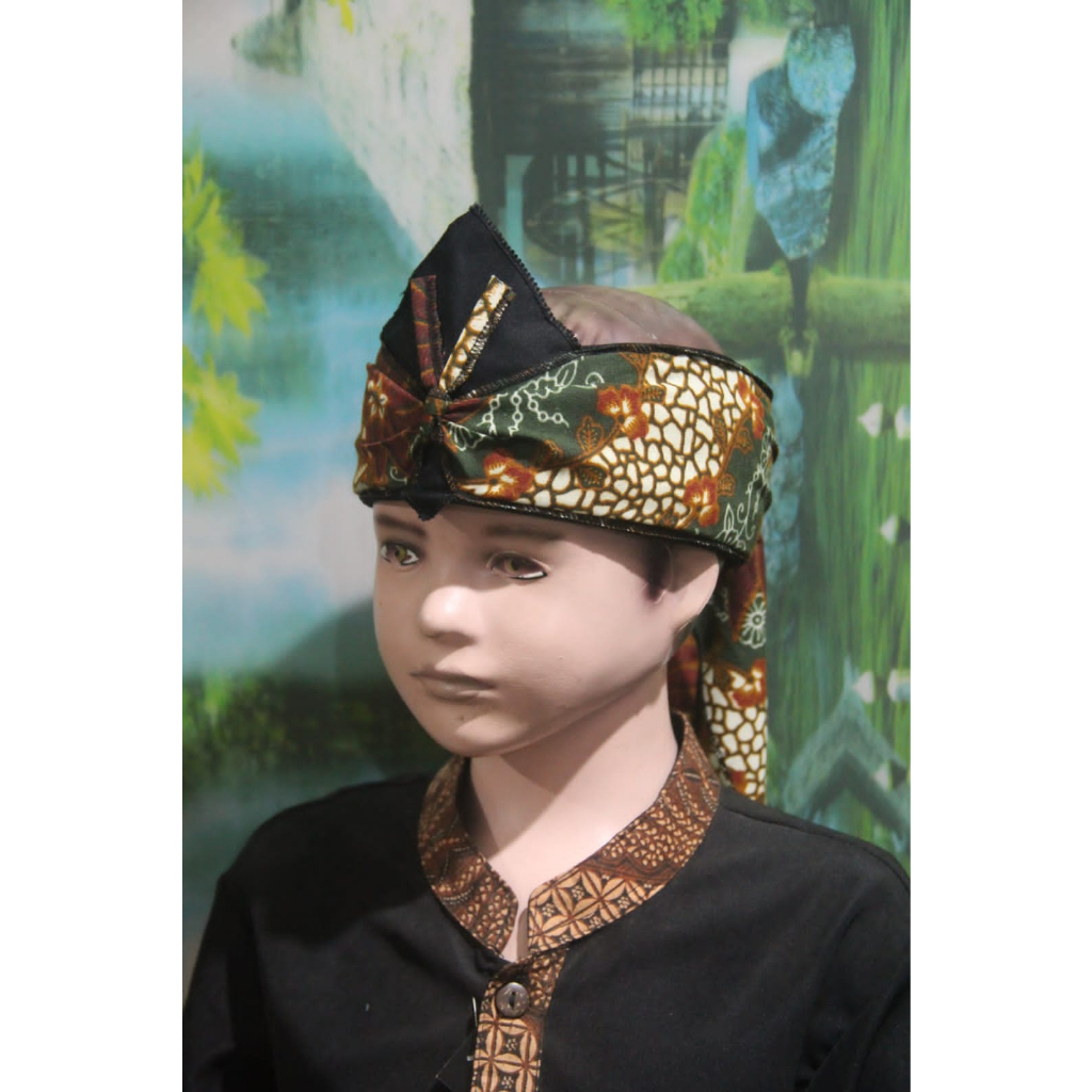 iket kepala sunda jawa blangkon tradisional anak anak batik USIA 1-10 TAHUN atas bolong (HIJAU)