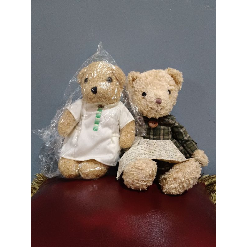 boneka teddy kostum klasik