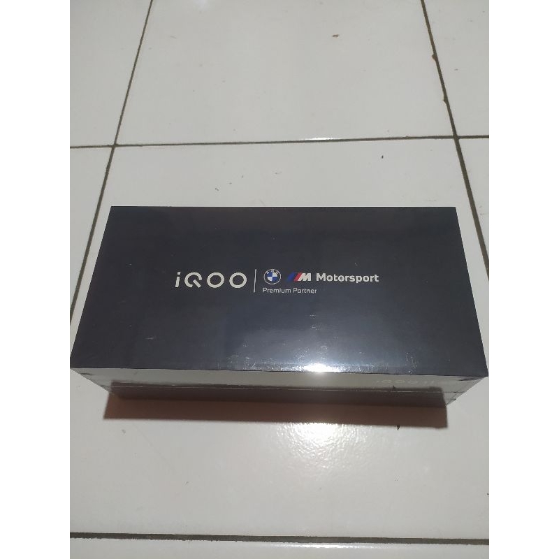 iqoo 11 5g 16/256