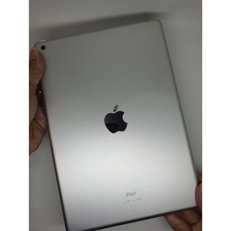 IPAD 7 32GB  WIFI ONLY- SECOND ORIGINAL