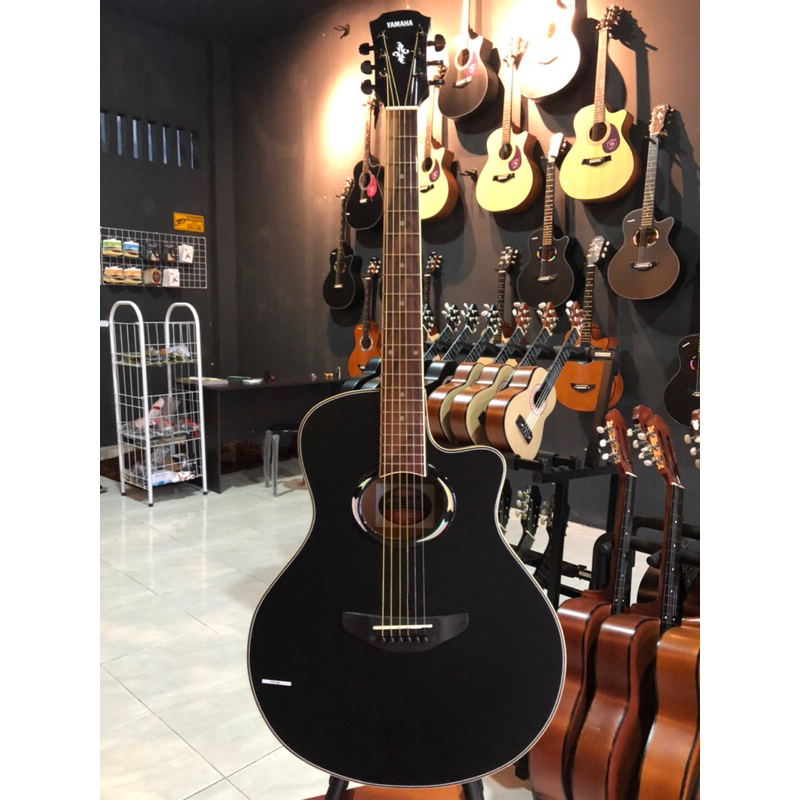 Gitar Yamaha Apx500ii dan Apx 600 Custom