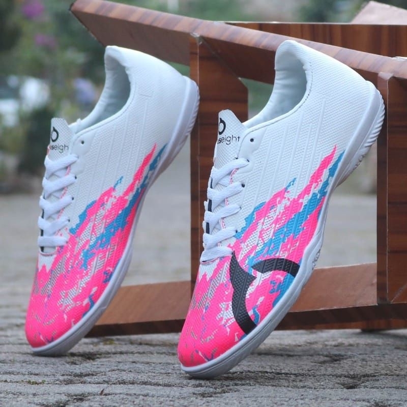 Sepatu futsal ortuseight chimera in terbaru
