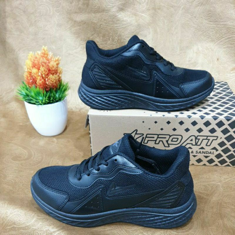 SEPATU SEKOLAH FULL HITAM PRO ATT GIW 37-40