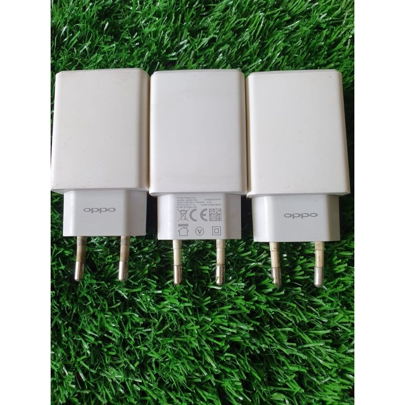 adaptor charger original bawaan hp Oppo 1A besar A3S dll