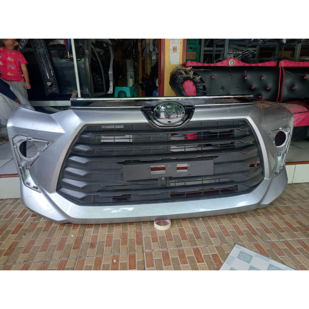 Bumper Grill Depan AVANZA 2022