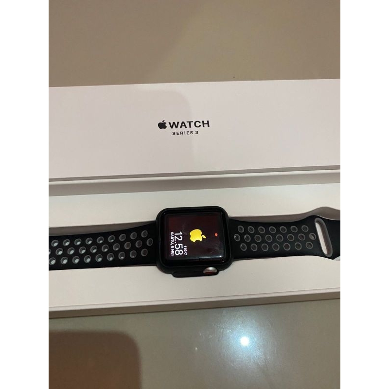 Apple watch series 3
